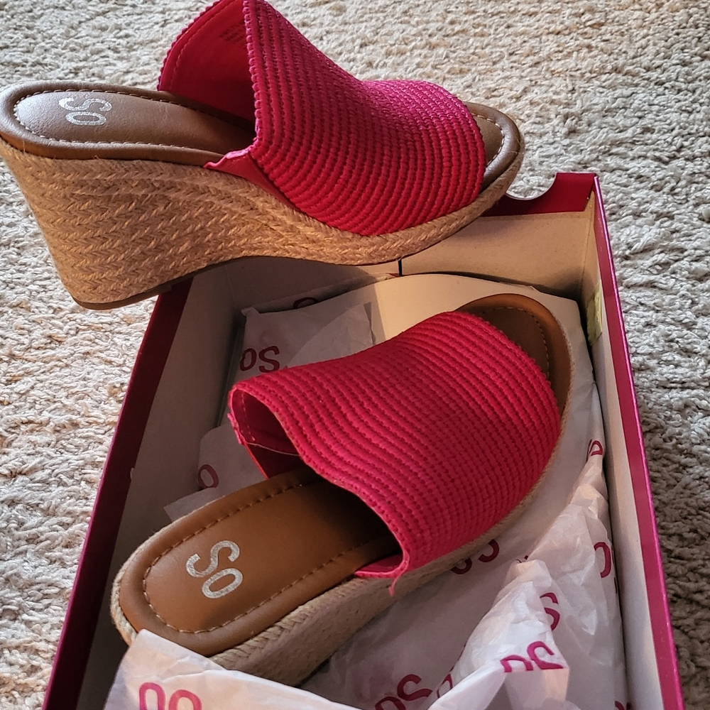 Platform sandals